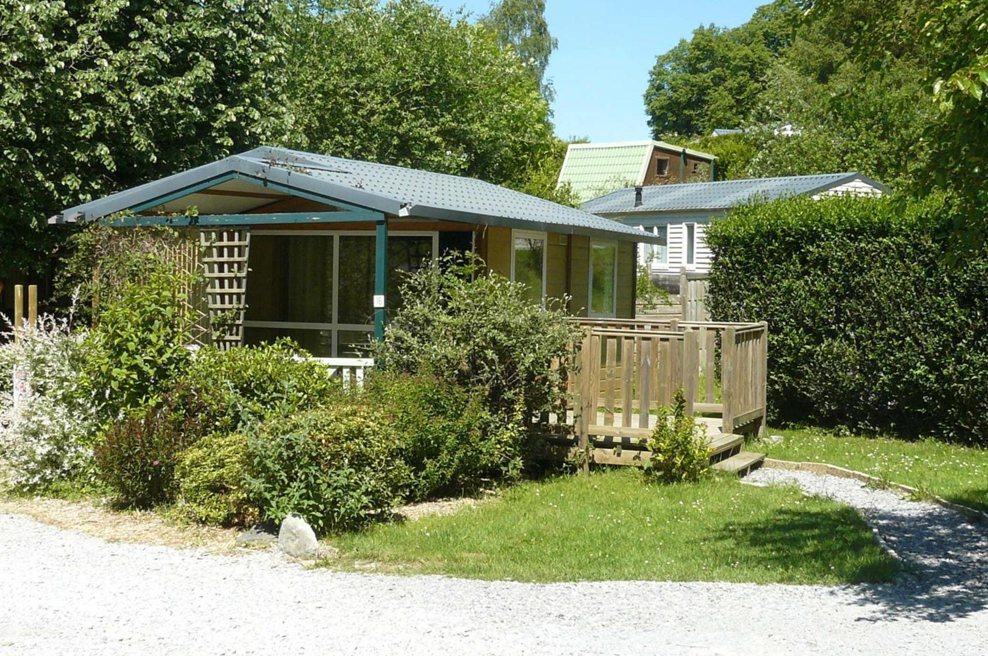 Camping Le Rey Louvie Juzon Exteriör bild