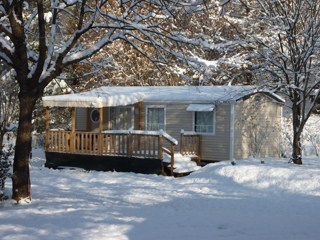 Camping Le Rey Louvie Juzon Rum bild