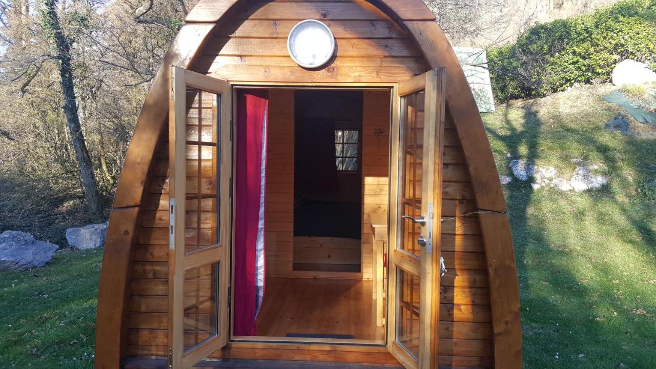 Camping Le Rey Louvie Juzon Exteriör bild