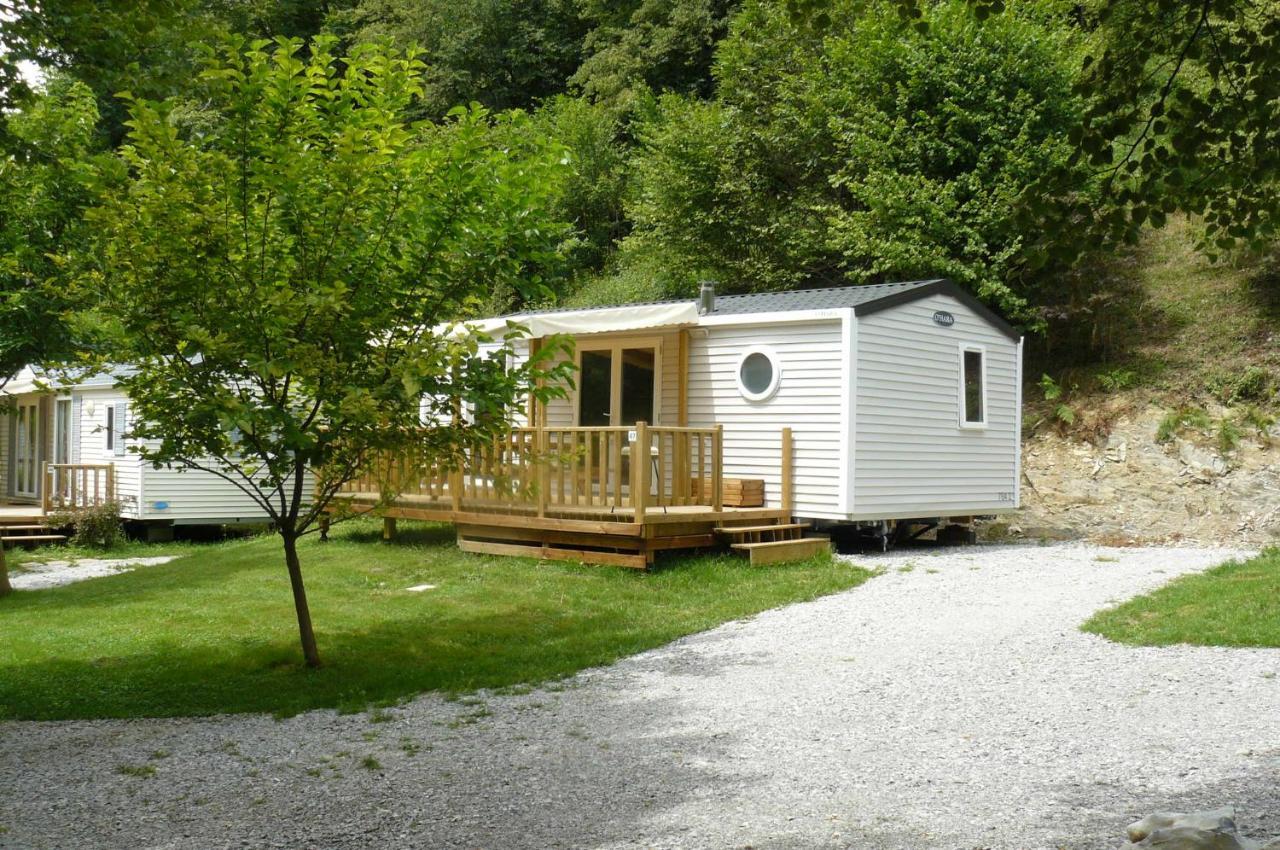 Camping Le Rey Louvie Juzon Exteriör bild